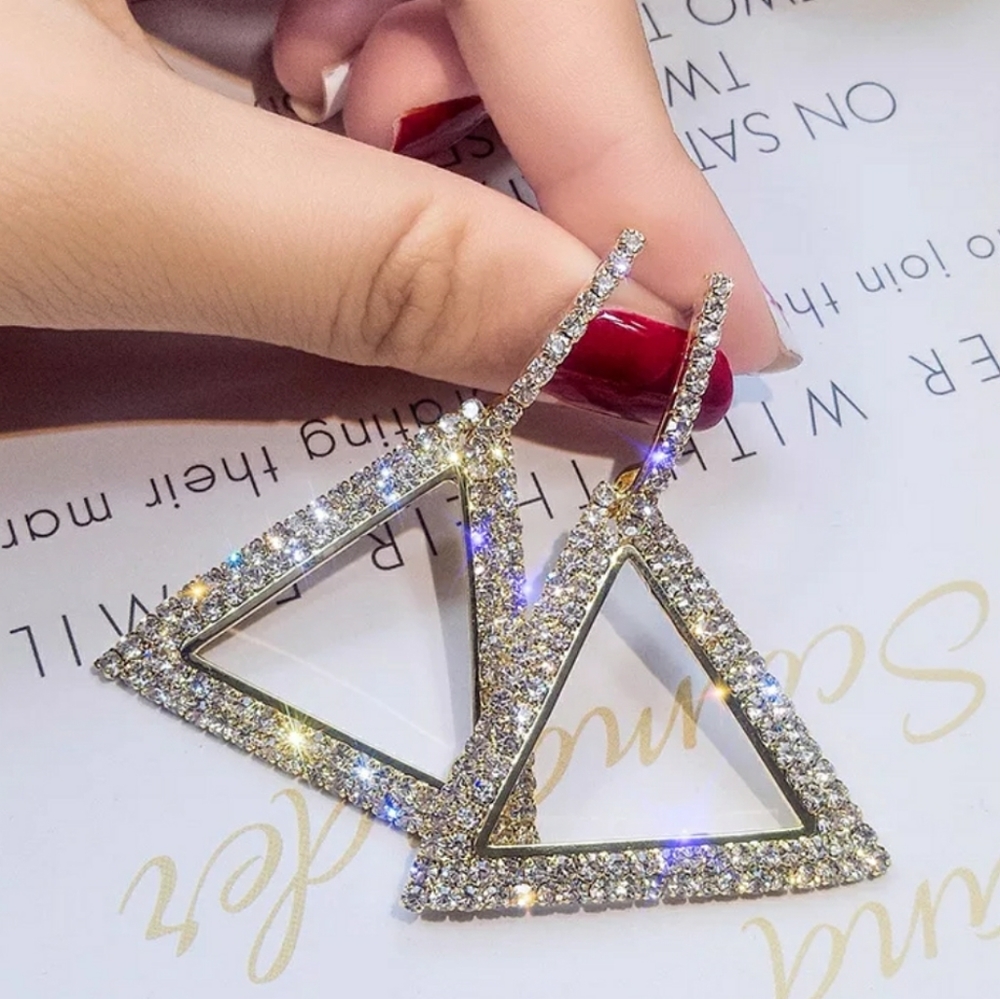 GOLD TRIANGLE EARRINGS
